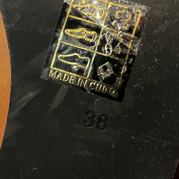 Intentionally Blank Suede Mules - Picture 2 of 5